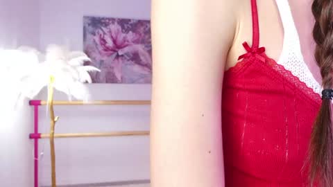 Snapshot of lyly_loveyou chatting on 18, 1, 2025 Lyly online show from 18, 1, 2025