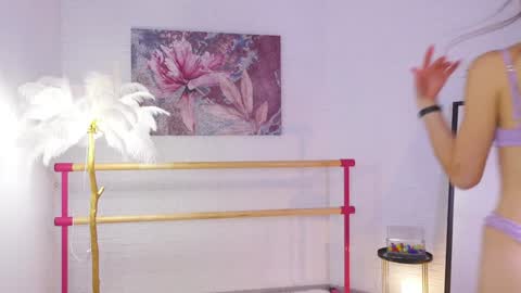Snapshot of lyly_loveyou chatting on 24, 1, 2025 Lyly online show from 24, 1, 2025