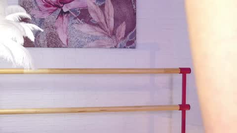 Snapshot of lyly_loveyou chatting on 1, 2, 2025 Lyly online show from 1, 2, 2025