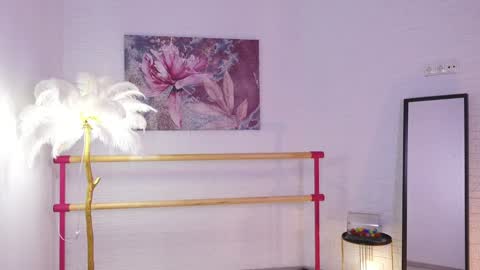 Snapshot of lyly_loveyou chatting on 4, 2, 2025 Lyly online show from 4, 2, 2025
