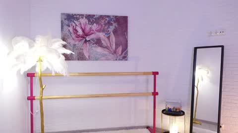 Snapshot of lyly_loveyou chatting on 8, 2, 2025 Lyly online show from 8, 2, 2025