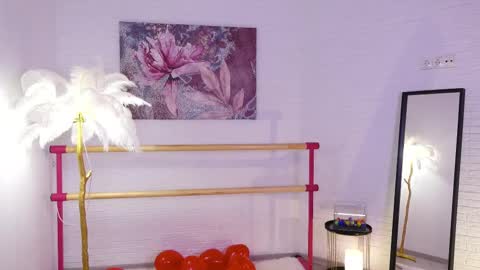 Snapshot of lyly_loveyou chatting on 9, 2, 2025 Lyly online show from 9, 2, 2025