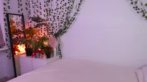 Snapshot of lyly_loveyou chatting on 28, 2, 2025 Lyly online show from 28, 2, 2025