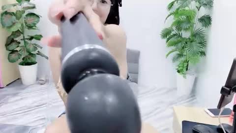 lyly_sweet97 online show from 10, 10, 2025