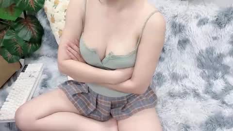 Snapshot of lyly_sweet97 chatting on 8, 5, 2026 lyly_sweet97 online show from 8, 5, 2026