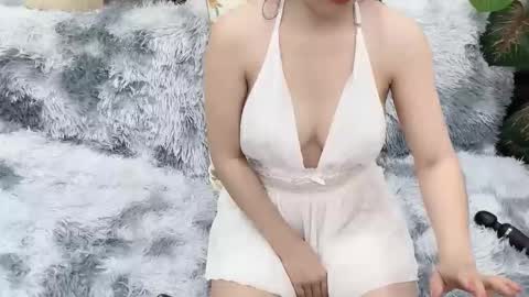 Snapshot of lyly_sweet97 chatting on 27, 5, 2026 lyly_sweet97 online show from 27, 5, 2026