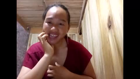 lyn_eva online show from 2, 6, 2026