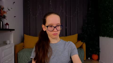 Snapshot of lynettebails chatting on 15, 1, 2025 Sara online show from 15, 1, 2025