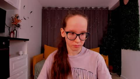 Snapshot of lynettebails chatting on 23, 1, 2025 Sara online show from 23, 1, 2025
