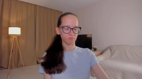 Sara online show from 15, 10, 2025