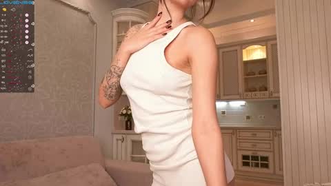 Snapshot of lynnalltop chatting on 14, 2, 2025 Natasha online show from 14, 2, 2025