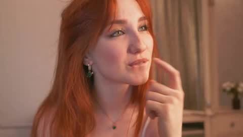 Snapshot of lynnalltop chatting on 28, 2, 2025 Natasha online show from 28, 2, 2025