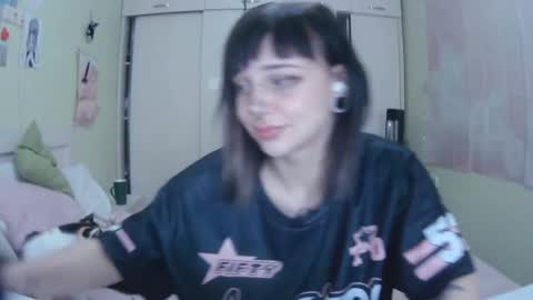 Snapshot of lynncottingham chatting on 6, 10, 2025 Kira online show from 6, 10, 2025