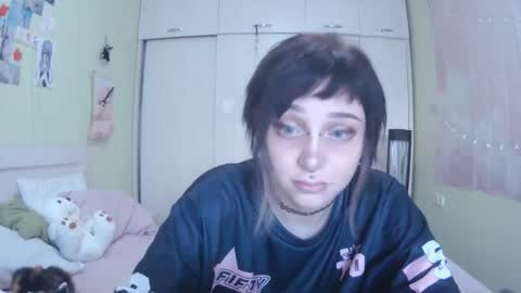 Snapshot of lynncottingham chatting on 7, 10, 2025 Kira online show from 7, 10, 2025