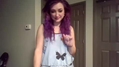 Lynn  online show from 8, 2, 2026