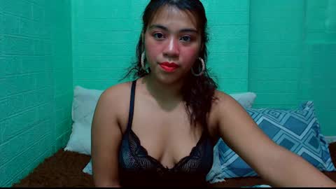 Snapshot of lynskaye2005 chatting on 20, 7, 2026 Lyn online show from 20, 7, 2026