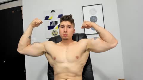 Snapshot of lyonel15 chatting on 2, 1, 2025 Lyonel online show from 2, 1, 2025