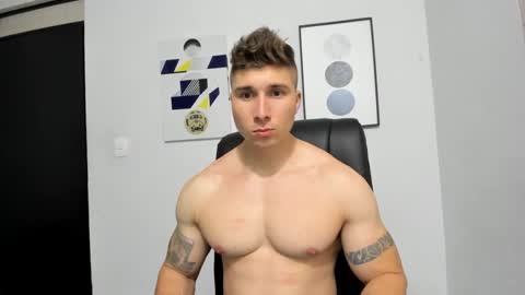 Snapshot of lyonel15 chatting on 11, 3, 2025 Lyonel online show from 11, 3, 2025