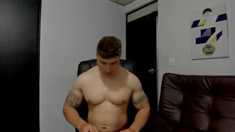 Snapshot of lyonel15 chatting on 1, 11, 2025 Lyonel online show from 1, 11, 2025