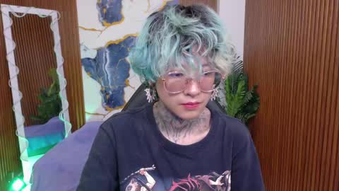 lyra_tay online show from 3, 6, 2026