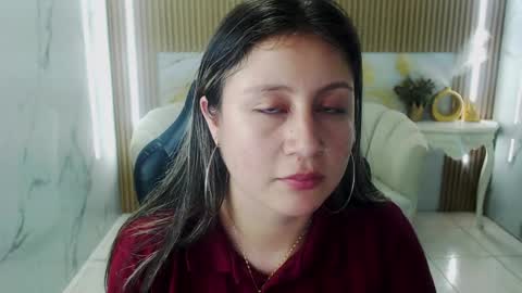 lyrafrost_s online show from 20, 5, 2026