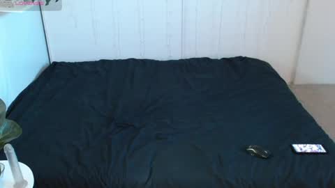 Snapshot of lyrajrose chatting on 7, 10, 2025 Lyra Rose online show from 7, 10, 2025