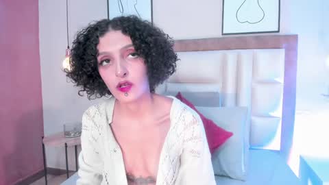 Snapshot of lyravendrell chatting on 21, 5, 2026 Lyravendrell online show from 21, 5, 2026