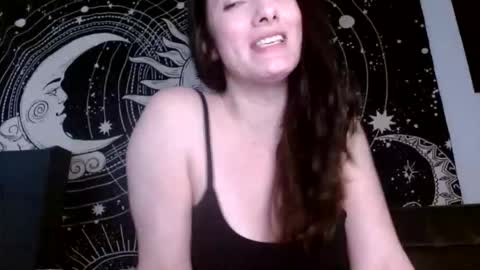 M0lly online show from 12, 1, 2026