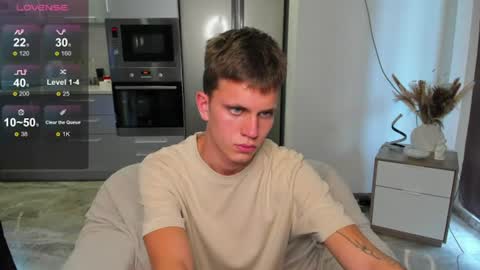 Snapshot of m0neyken_ chatting on 28, 7, 2026 m0neyken_ online show from 28, 7, 2026