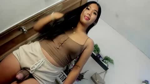 Janelovesu online show from 16, 4, 2026