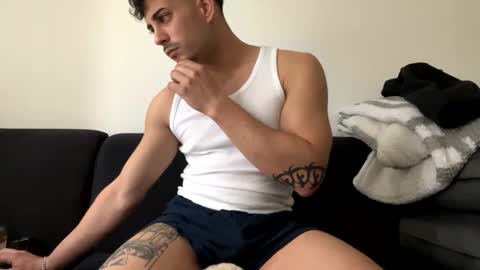 Snapshot of m3katr0n1c chatting on 5, 2, 2025 Sam online show from 5, 2, 2025