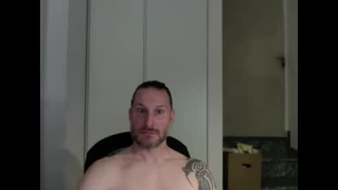 Snapshot of m4rduk81 chatting on 6, 12, 2024 m4rduk online show from 6, 12, 2024