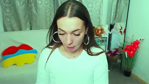 Snapshot of m_vikki chatting on 20, 6, 2026 Vikki online show from 20, 6, 2026