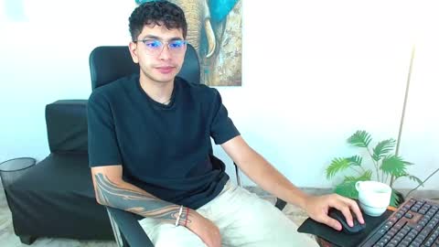 Max online show from 14, 3, 2026