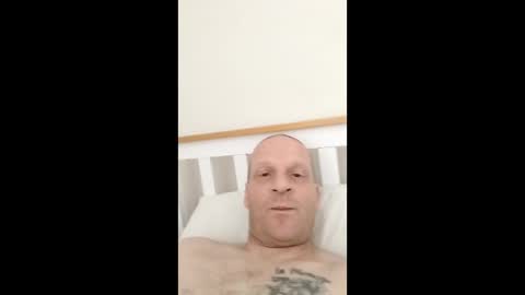 mabigballs12345 online show from 12, 4, 2026