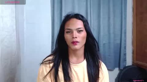 Snapshot of mabuhay_lola chatting on 7, 5, 2026 Divina online show from 7, 5, 2026