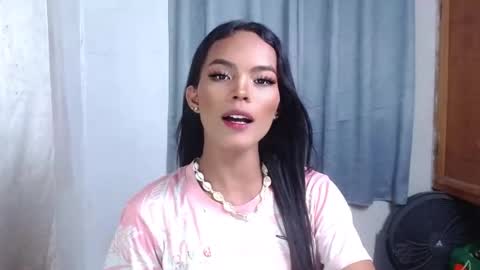 Snapshot of mabuhay_lola chatting on 10, 5, 2026 Divina online show from 10, 5, 2026