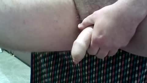 Snapshot of maccy6 chatting on 5, 3, 2025 London76 online show from 5, 3, 2025