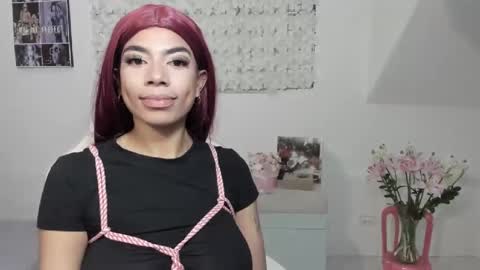 Mac Delice online show from 8, 2, 2025