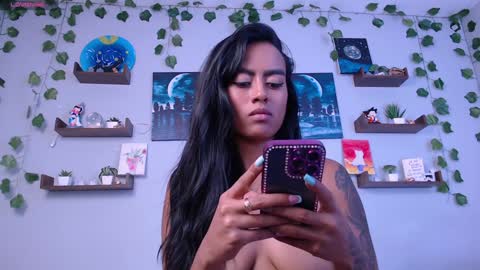 Snapshot of macey_hairy chatting on 10, 1, 2025 Macey Elliot Modelo Independiente online show from 10, 1, 2025