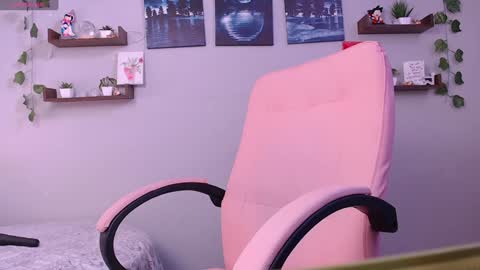 Snapshot of macey_hairy chatting on 12, 1, 2025 Macey Elliot Modelo Independiente online show from 12, 1, 2025