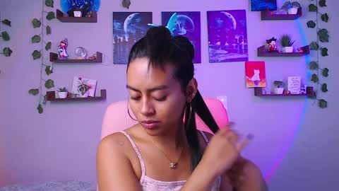 Snapshot of macey_hairy chatting on 5, 2, 2025 Macey Elliot Modelo Independiente online show from 5, 2, 2025