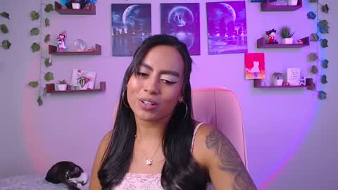 Snapshot of macey_hairy chatting on 5, 2, 2025 Macey Elliot Modelo Independiente online show from 5, 2, 2025