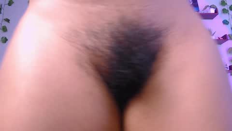 Snapshot of macey_hairy chatting on 7, 2, 2025 Macey Elliot Modelo Independiente online show from 7, 2, 2025