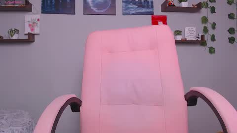 Snapshot of macey_hairy chatting on 12, 2, 2025 Macey Elliot Modelo Independiente online show from 12, 2, 2025