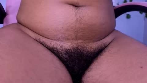 Snapshot of macey_hairy chatting on 11, 9, 2025 Macey Elliot Modelo Independiente online show from 11, 9, 2025