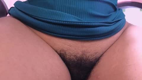 Snapshot of macey_hairy chatting on 1, 12, 2025 Macey Elliot Modelo Independiente online show from 1, 12, 2025