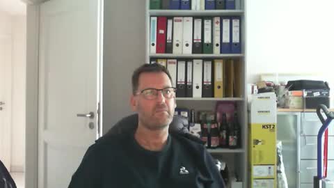 macfly67 online show from 23, 12, 2025