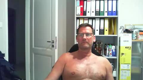 Snapshot of macfly67 chatting on 3, 5, 2026 macfly67 online show from 3, 5, 2026
