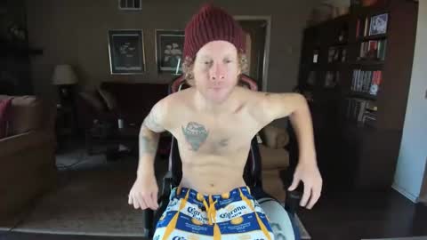 Snapshot of machinecumkelly69 chatting on 26, 2, 2025 machinecumkelly69 online show from 26, 2, 2025